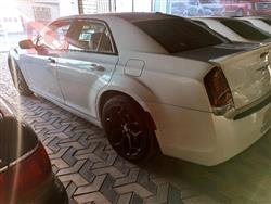 كرايسلر 300